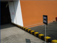 Cổng thoát hiểm người và tài sản